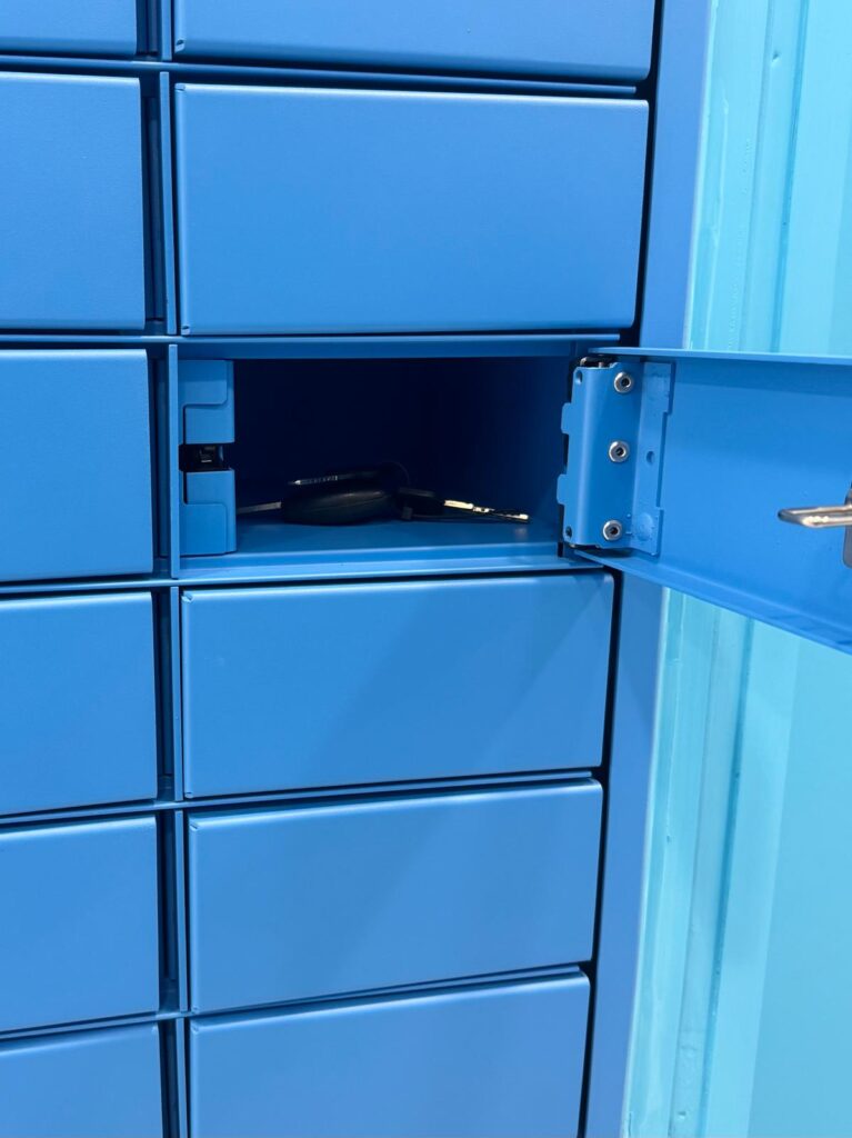key-locker de guanda y anda consigna de equipajes en el centro de burgos